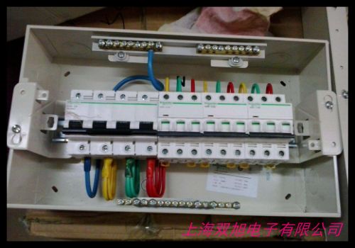家用dz47le 1P+N 6A-63A小型带漏电保护器断路器空气开关