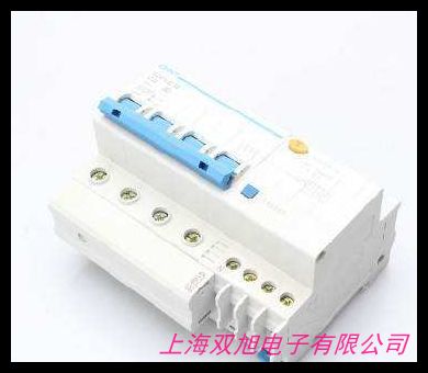 DZ47LE-32 3P 16A 20A 25A 32A 断路器 家用漏电保护器